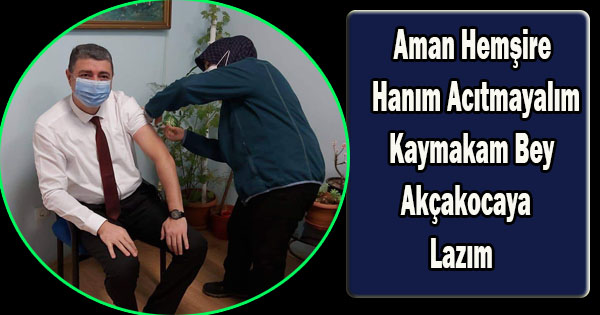 Kaymakam beyde kovit 19 aşısını oldu