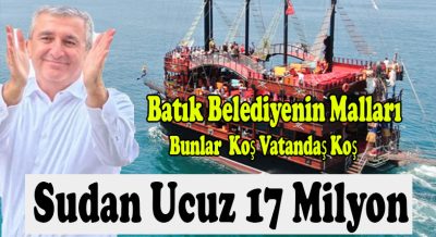 Akçakoca Belediye Başkanı Fikret Albayrak, görevden almak istediği personelin tazminatlarını ödemek ve yandaşlarına iş sağlamak amacıyla, Akçakoca’nın sembolü haline gelmiş olan Pusula Katamaran Gezi Teknesi’ni sahibinden.com adresinde satışa çıkardı.