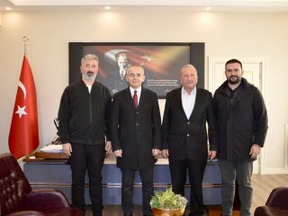 İş İnsanlarından Kaymakam Beye  Ziyaret