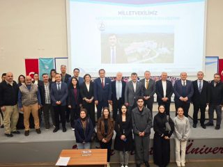 AK PARTİ MİLLETVEKİLİ ERCAN ÖZTÜRK, AKÇAKOCA’DA ÜNİVERSİTELİ GENÇLERLE BULUŞTU